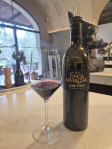 Finca Biniagual