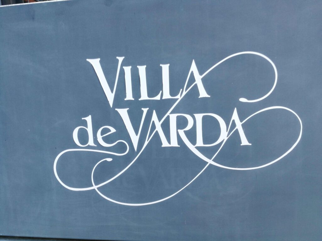 Villa de Varda